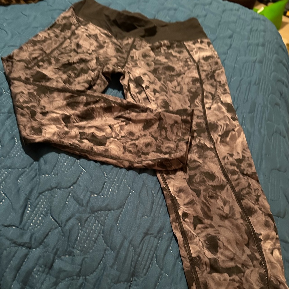 Betsy Johnson, activewear, good condition